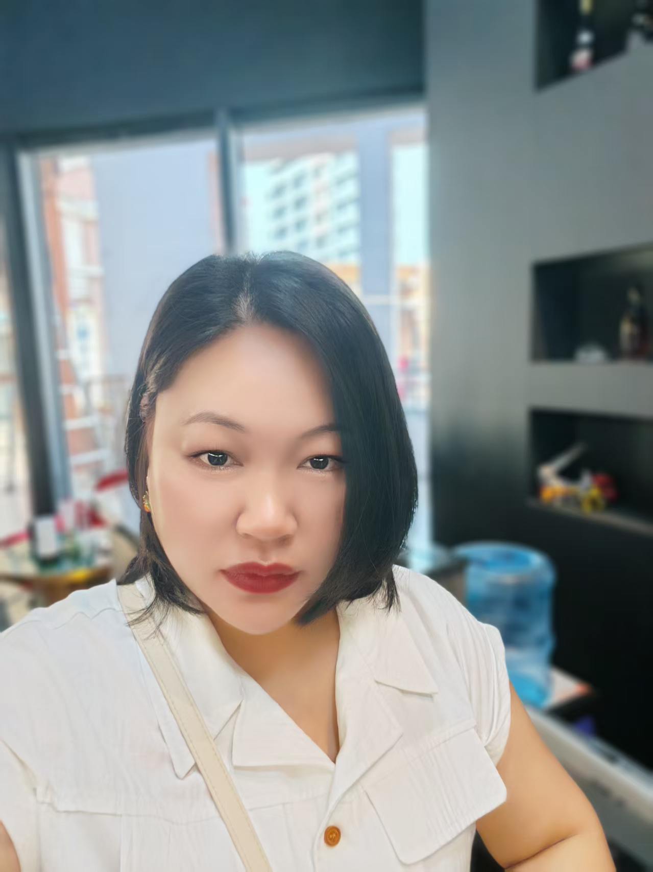 王建玲